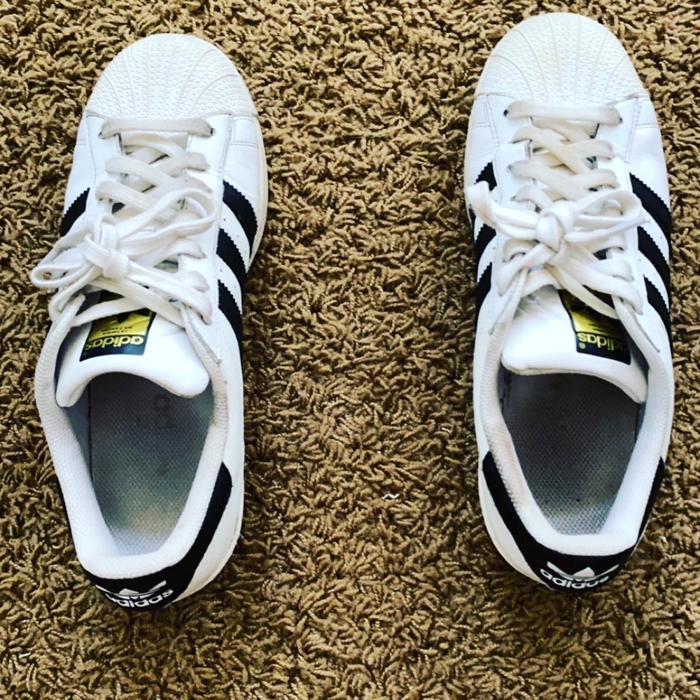 Adidas superstar sneakers 🤩